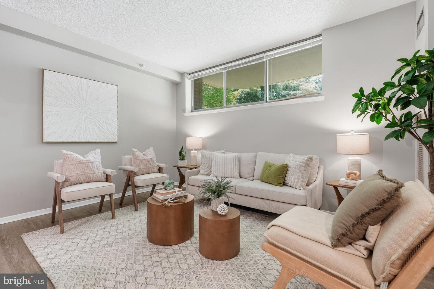 7111 Woodmont Avenue #106 photo 5