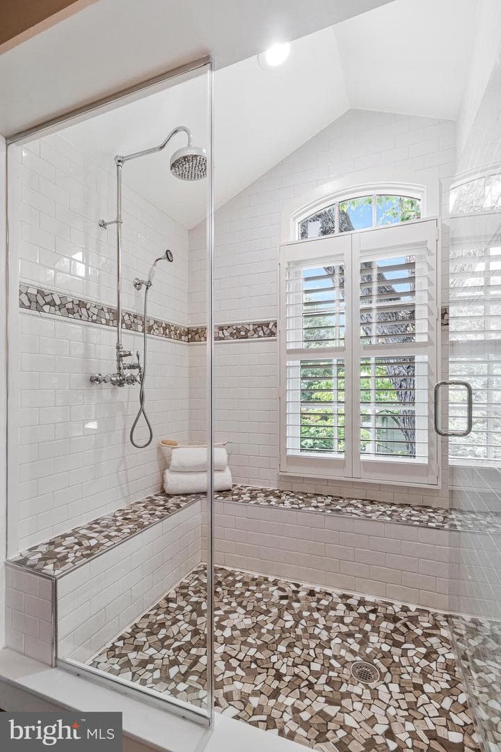4701 River Road photo 40