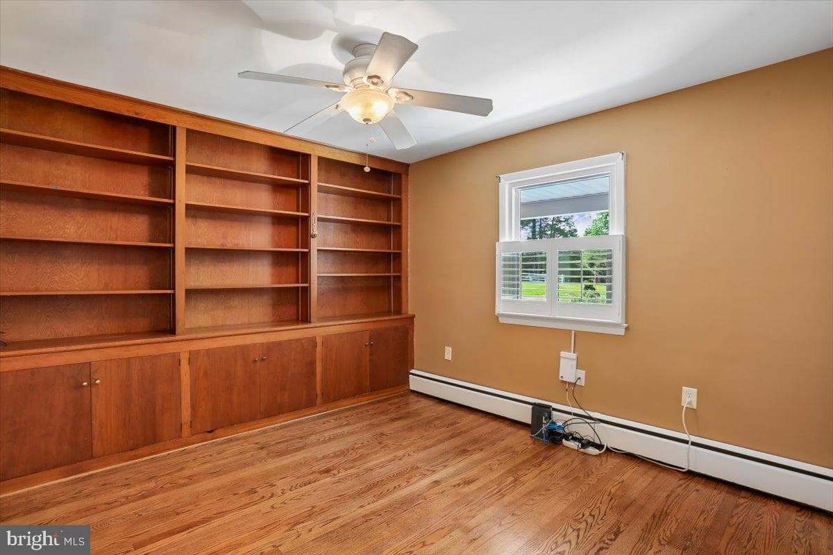 14811 Springfield Road photo 19