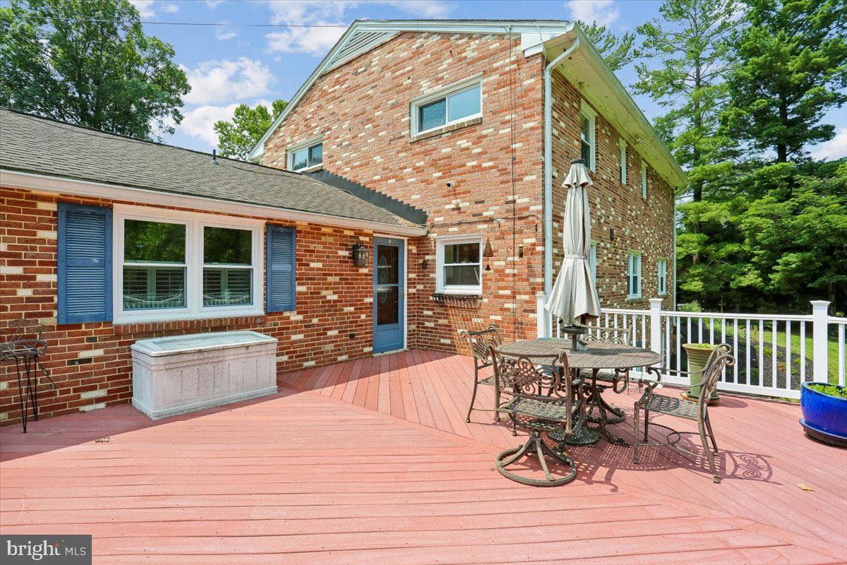 14811 Springfield Road photo 38