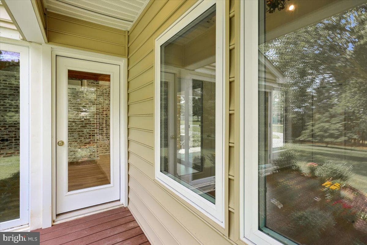 14811 Springfield Road photo 46