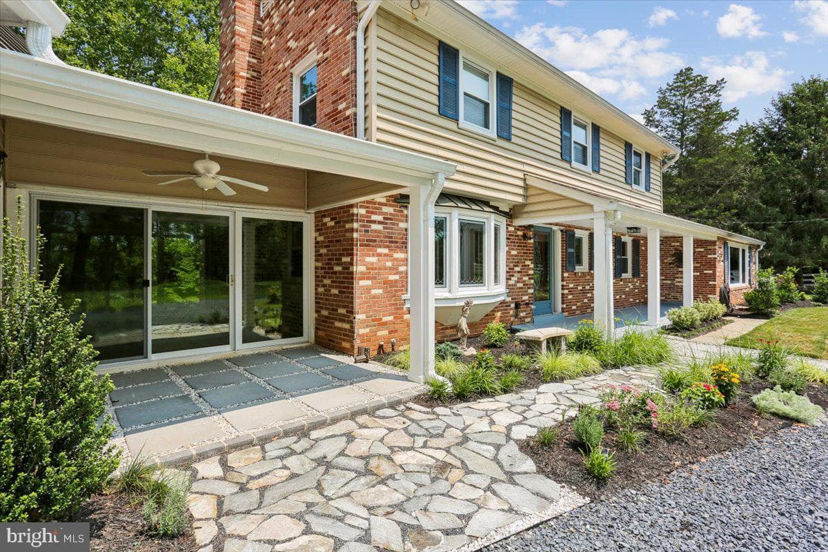 14811 Springfield Road photo 91