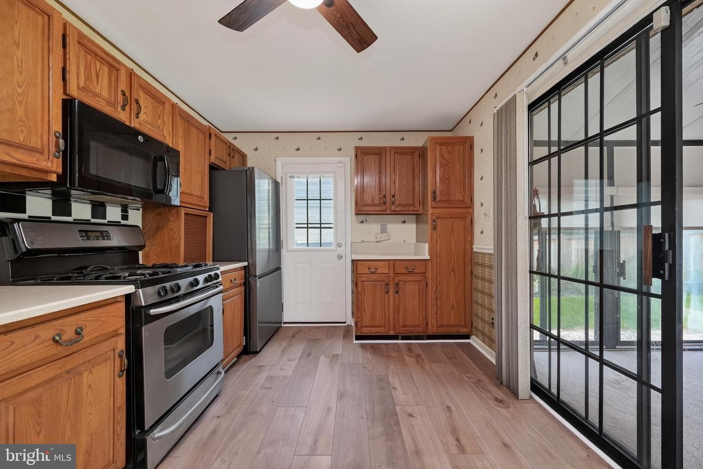 4107 Tulare Drive photo 26