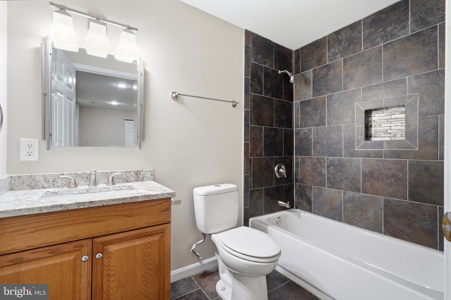 7804 Rydal Terrace photo 36