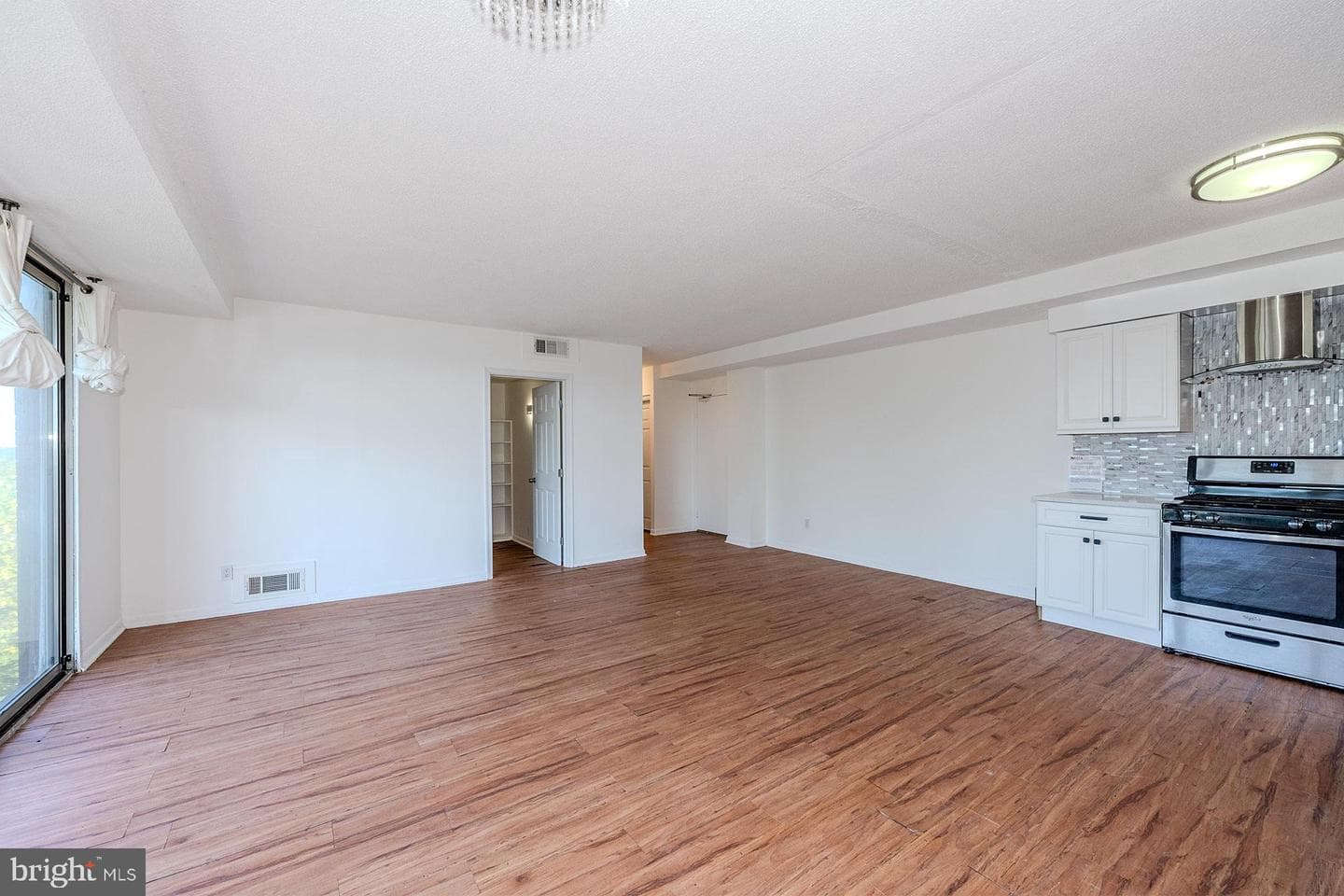 4410 Oglethorpe Street #713 photo 7