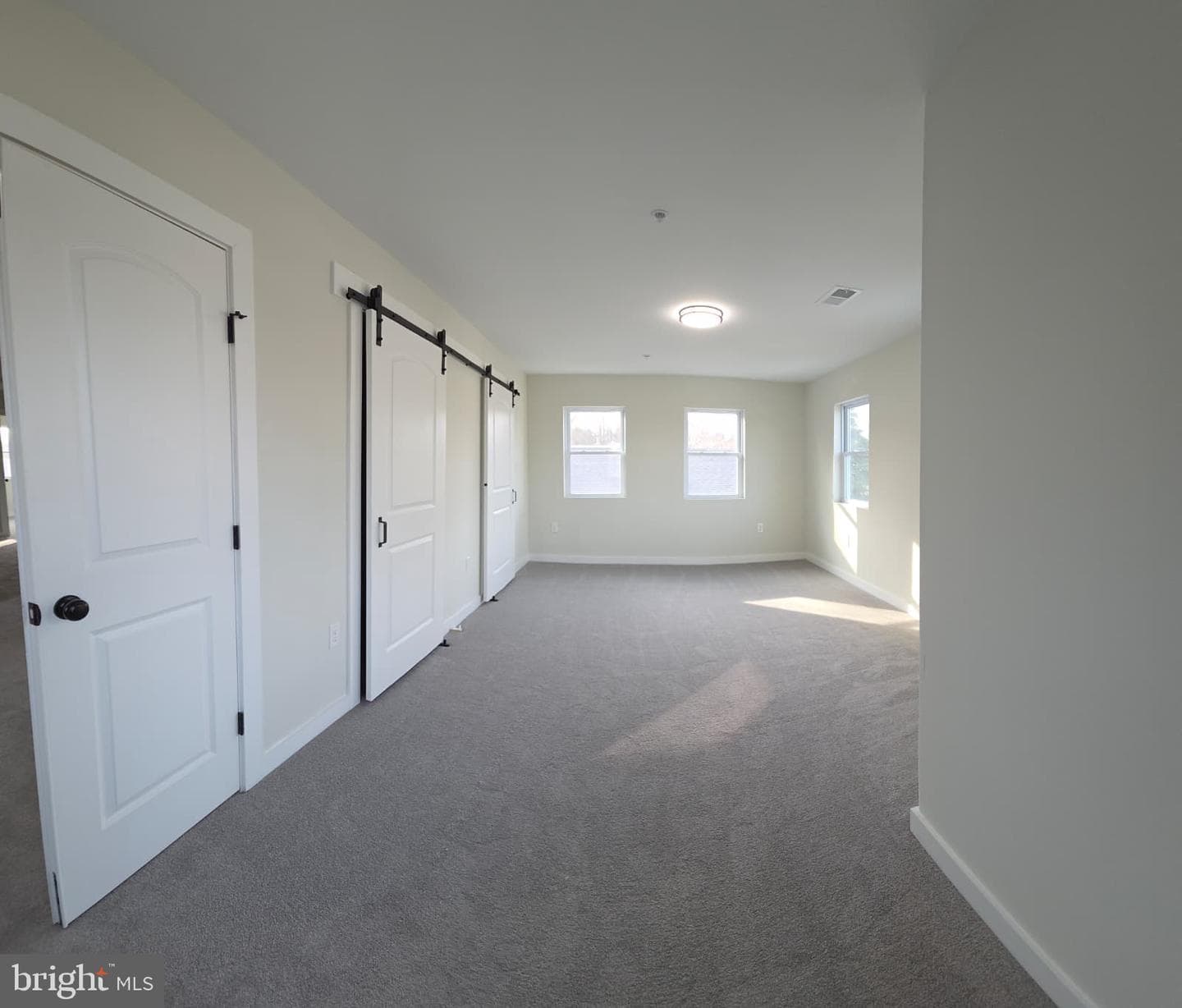 4823 Lexington Avenue photo 15