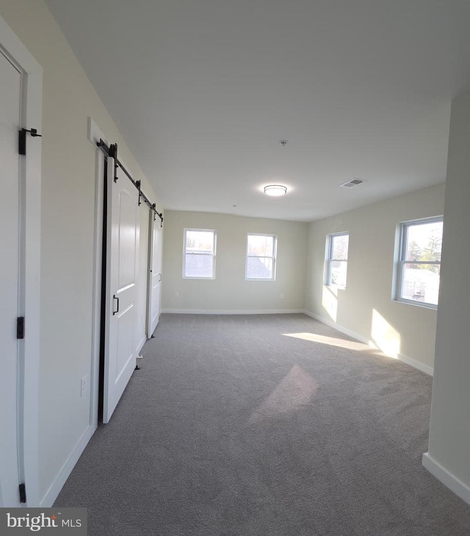 4823 Lexington Avenue photo 17