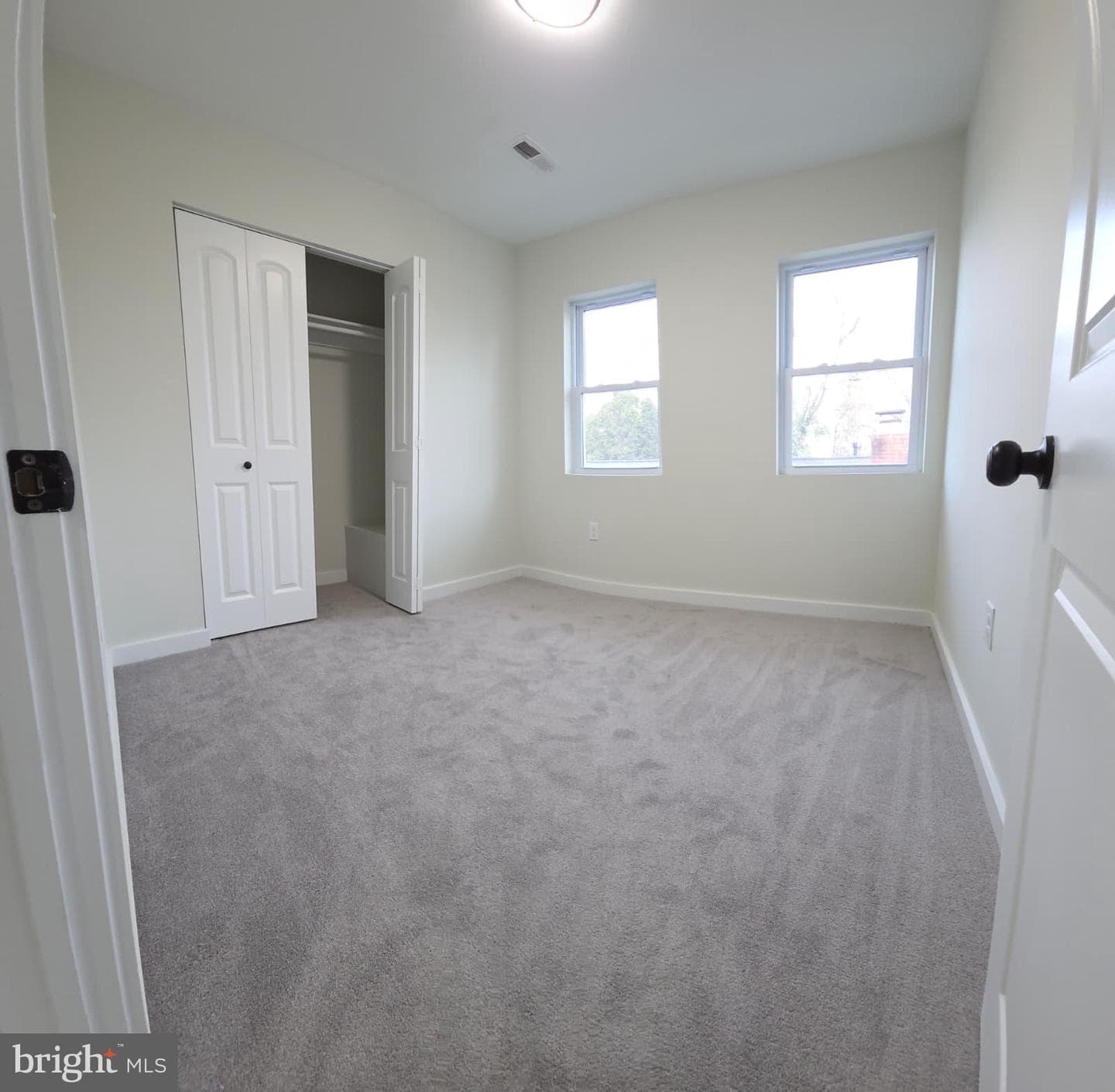 4823 Lexington Avenue photo 19