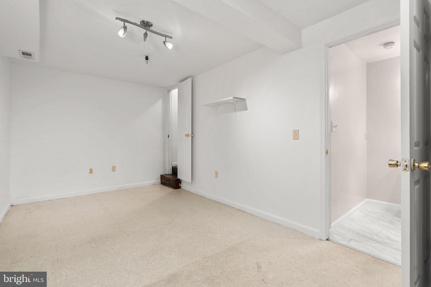 5136 Cranmer Way photo 24