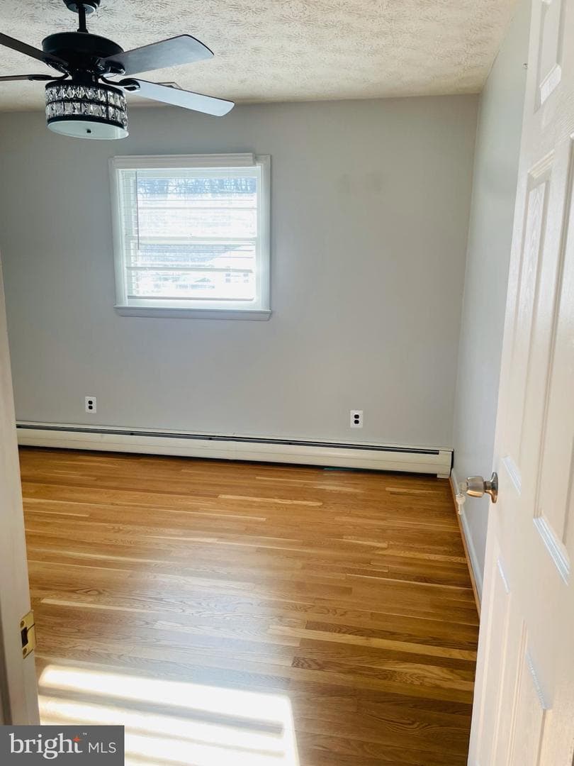 6809 Glenwood Court photo 24