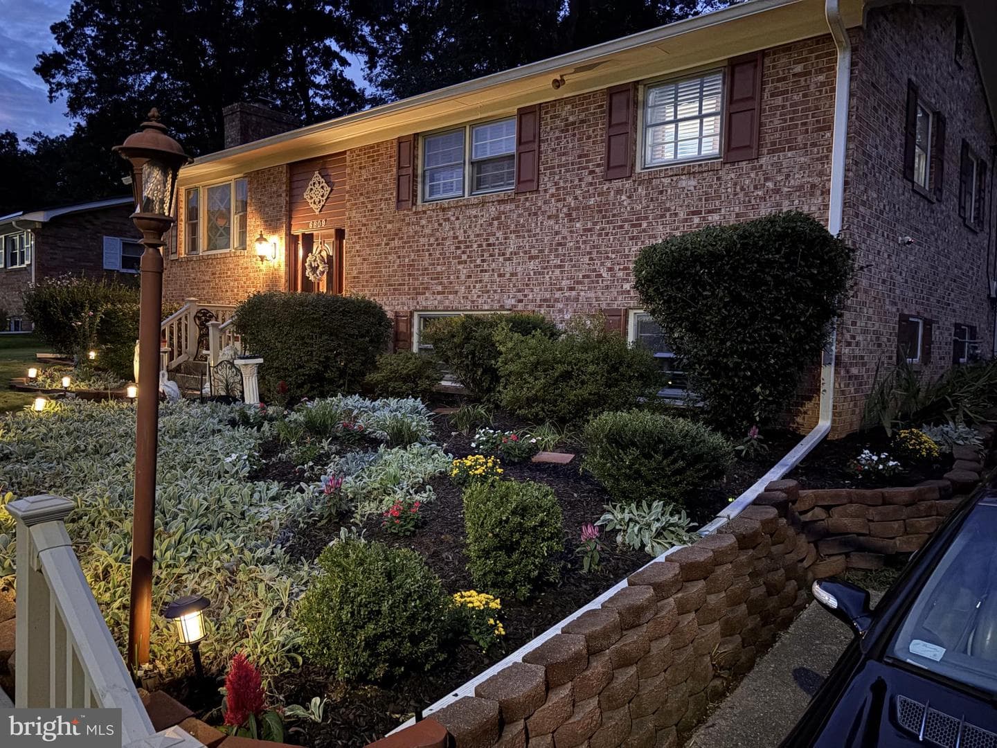 6809 Glenwood Court photo 4
