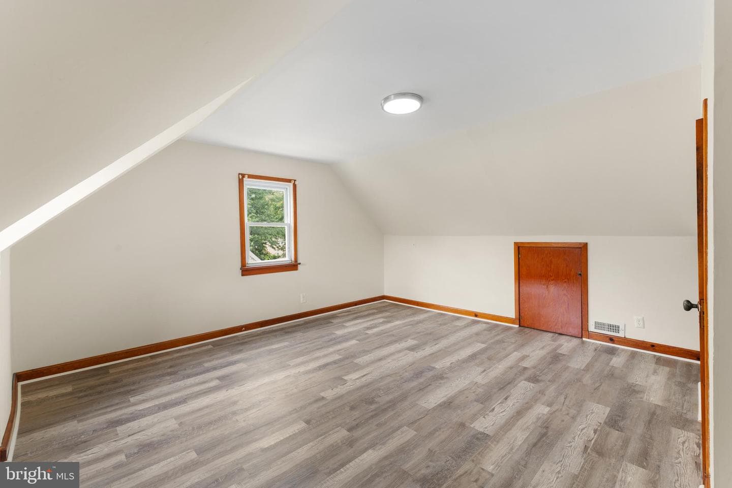 5820 32nd Avenue photo 24
