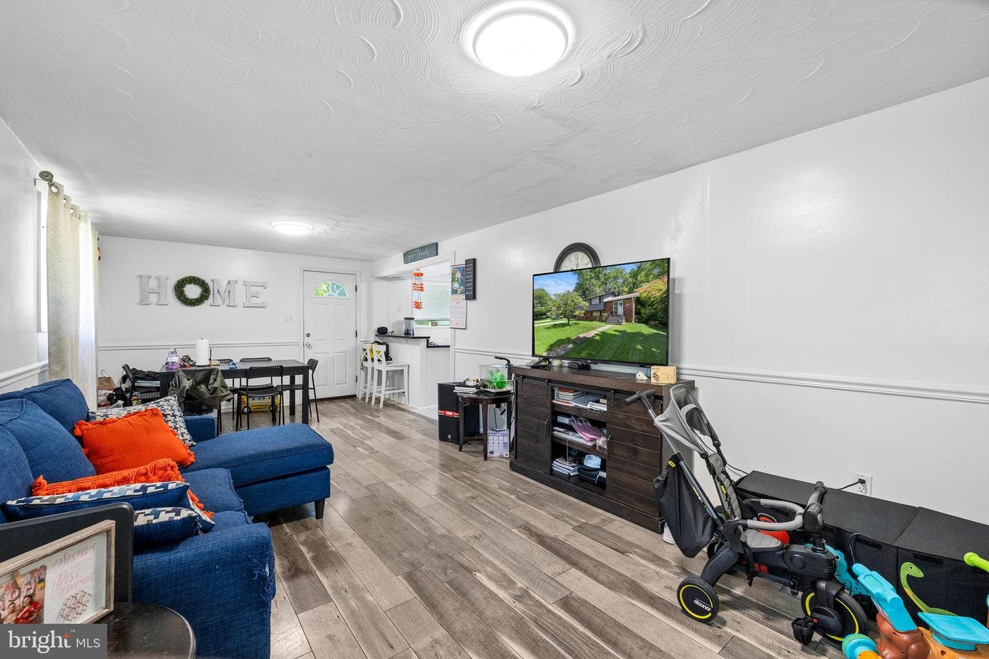 7519 Sweetbriar Drive photo 22