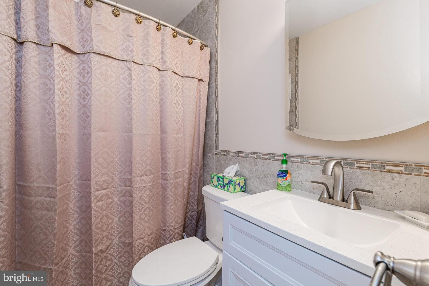 701 Cedar Boulevard photo 23