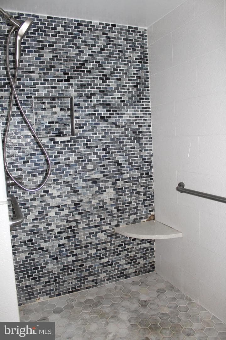 11204 Cherry Hill Road #t2 photo 18