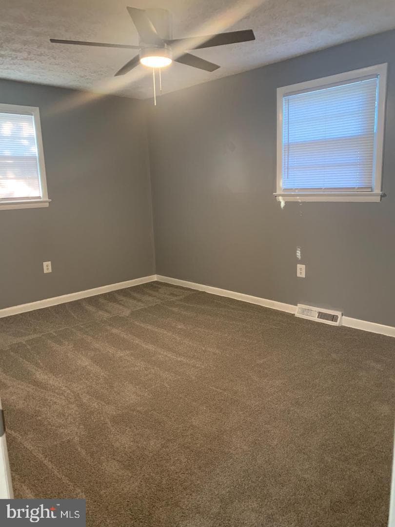 9910 Glen Way photo 17