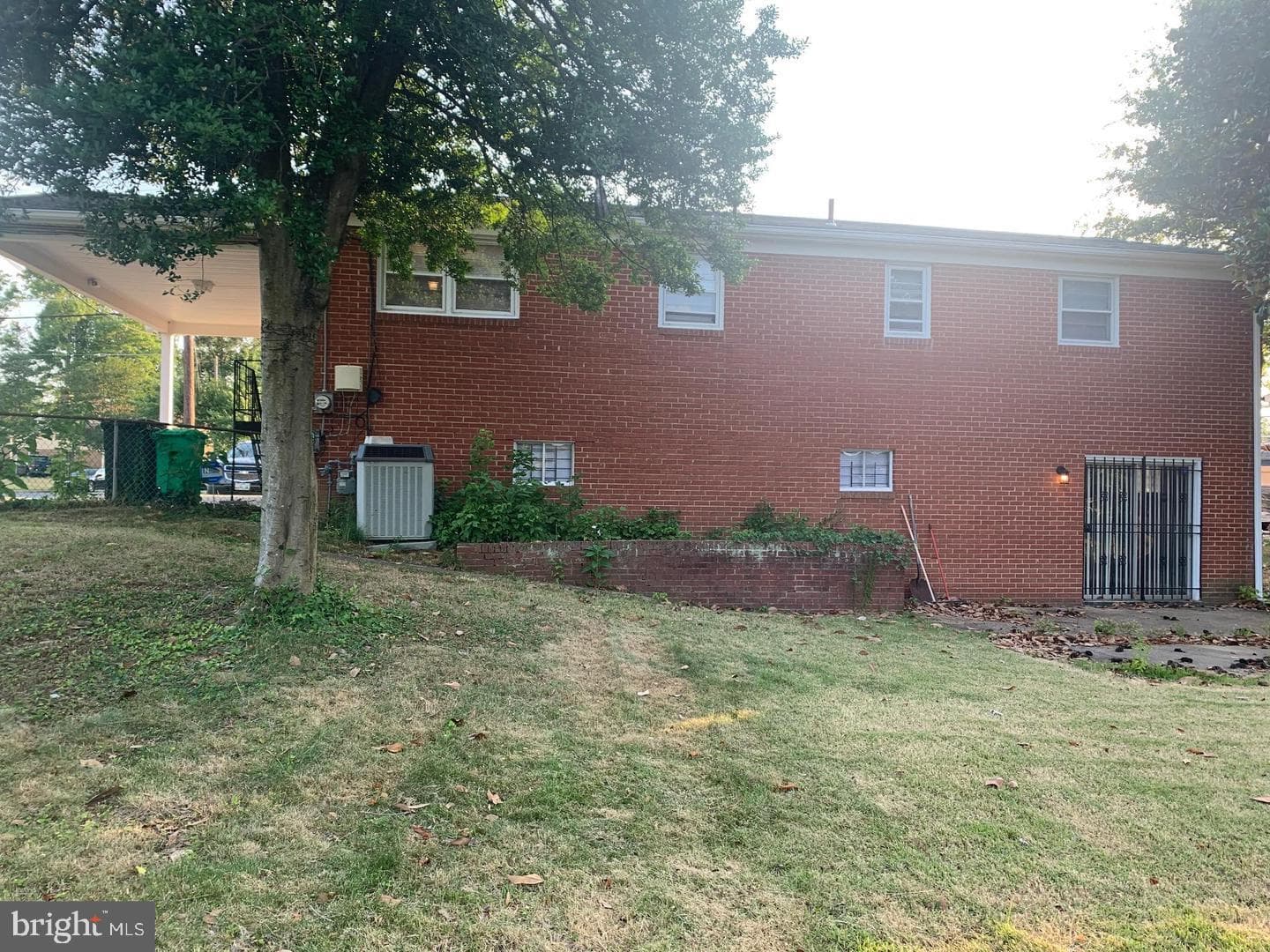 9910 Glen Way photo 27