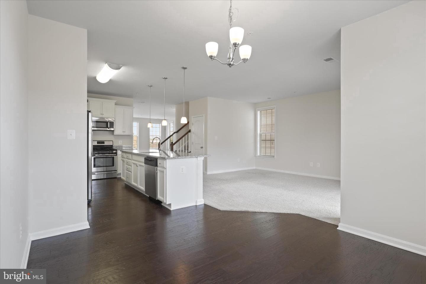 2633 Campus Way N photo 15