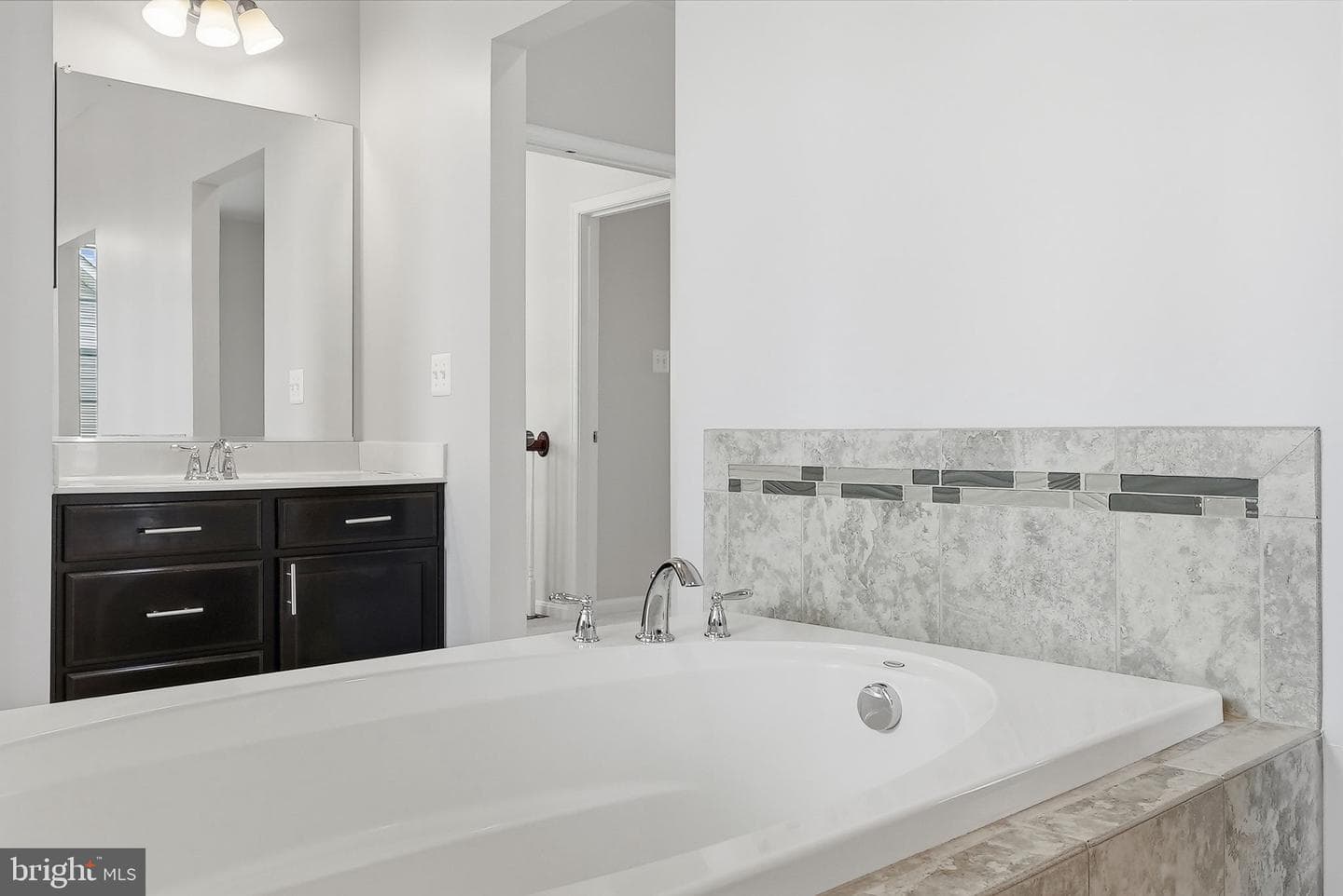 11538 Neon Road photo 35