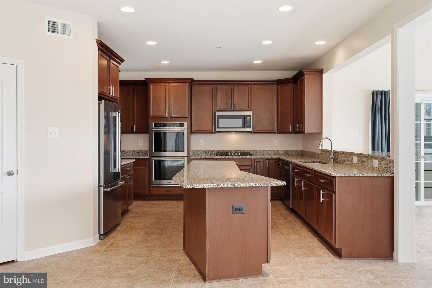 11538 Neon Road photo 7