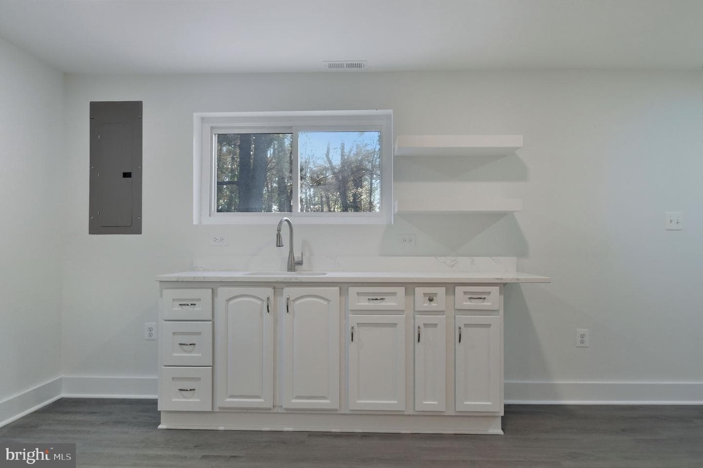 2016 Spring Grove Drive photo 23