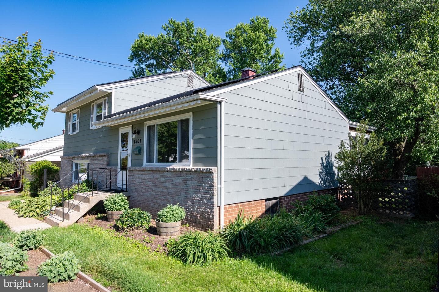 7507 Dover Lane photo 46