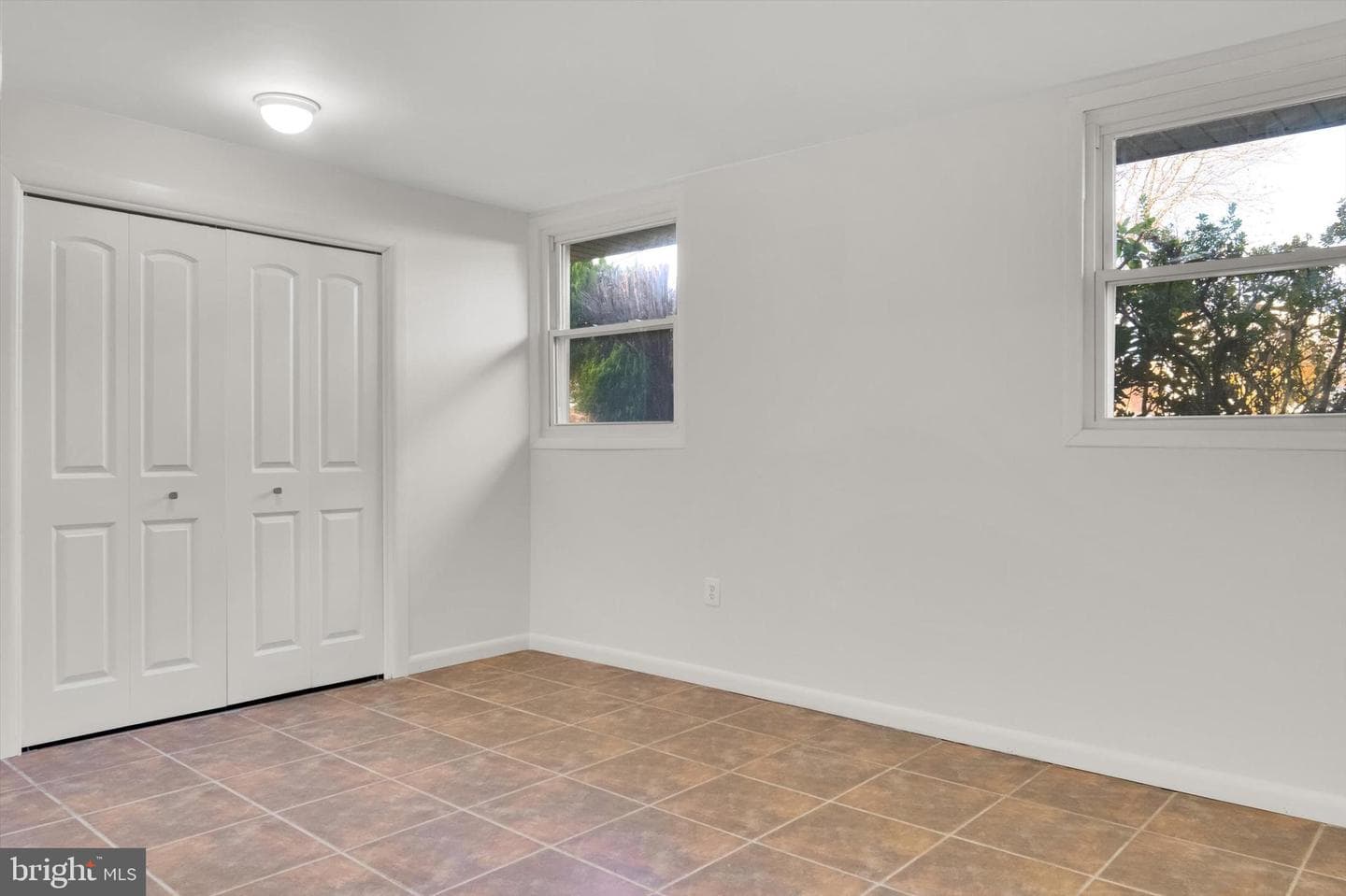 4224 Kinmount Road photo 35