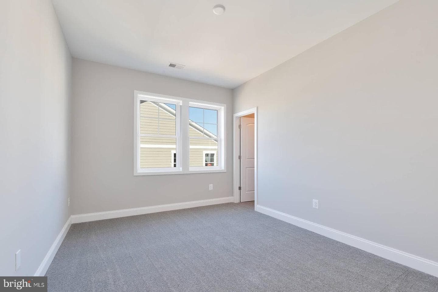 5805 Beecher Street photo 25