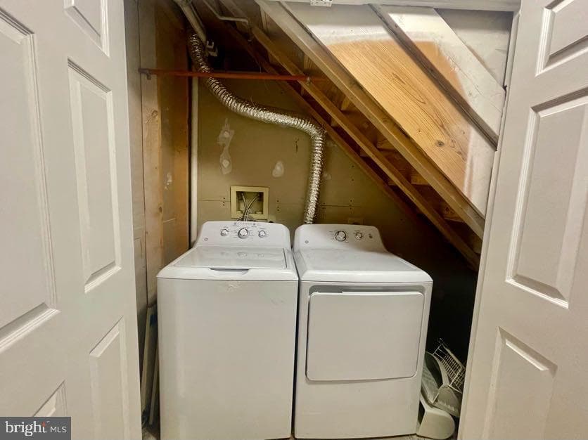 14633 Cambridge Circle photo 19