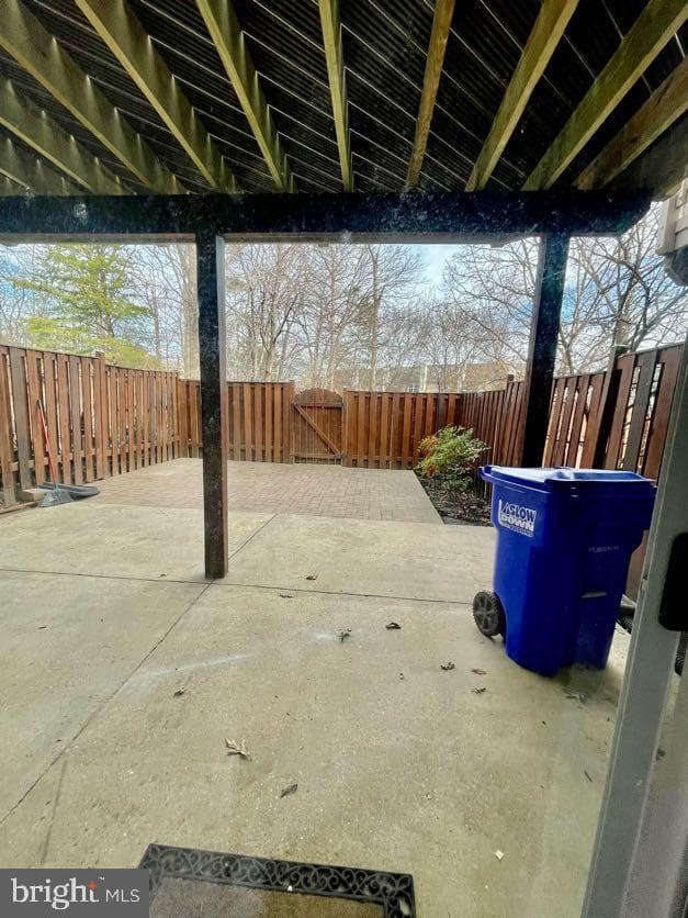 14633 Cambridge Circle photo 22