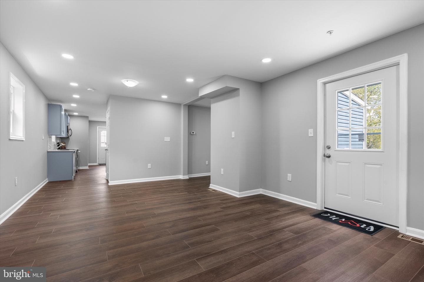 5209 Mount Airy Lane photo 10