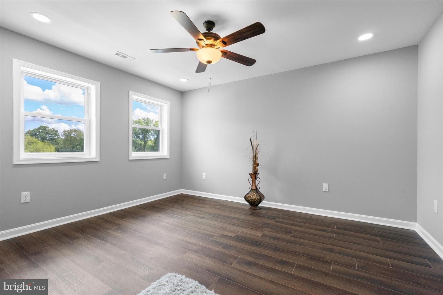 5209 Mount Airy Lane photo 12