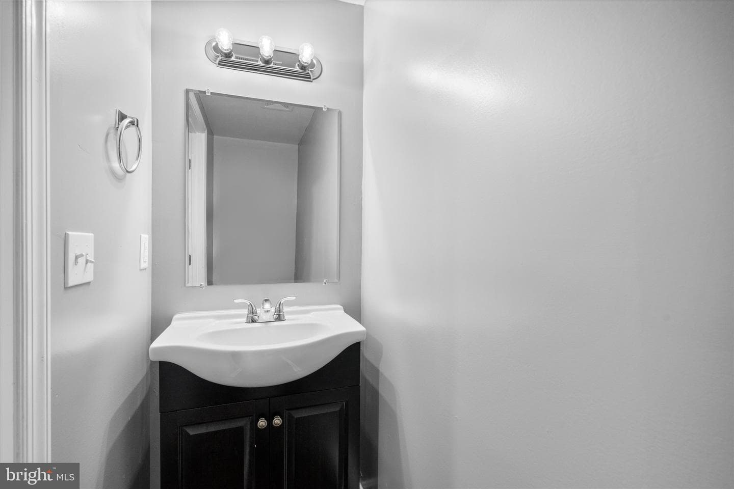5209 Mount Airy Lane photo 19