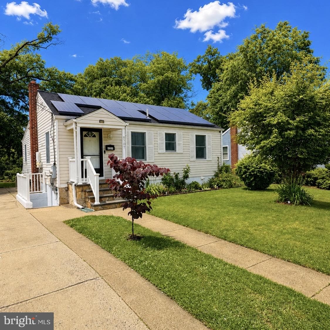 9707 53rd Avenue photo 2
