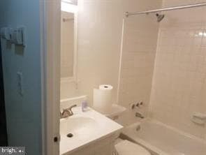 1827 Village Green Drive #x-139 photo 4