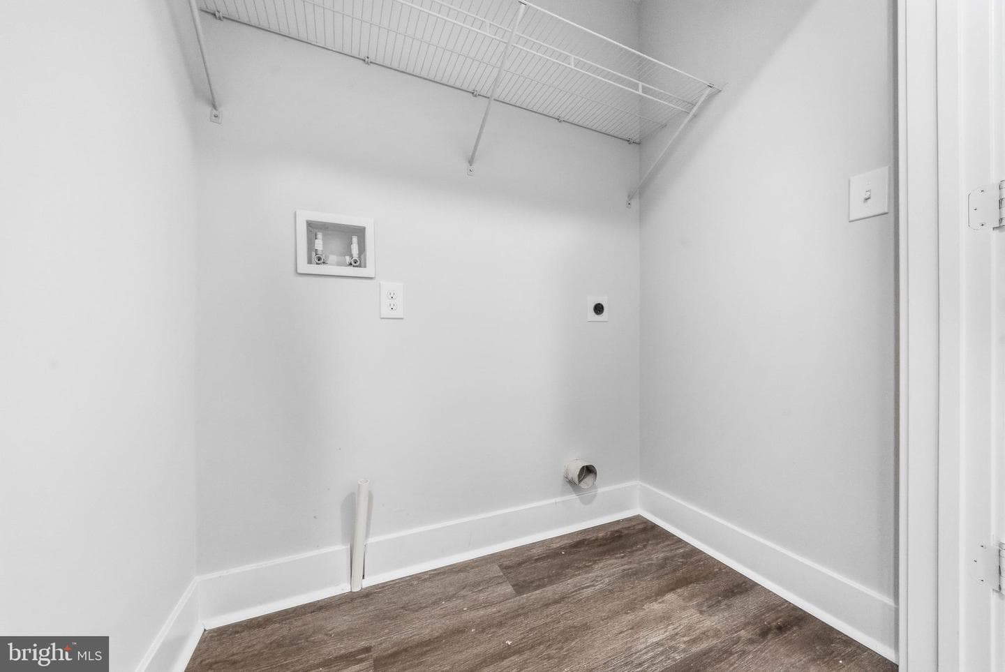 4923 Devitt Place photo 30