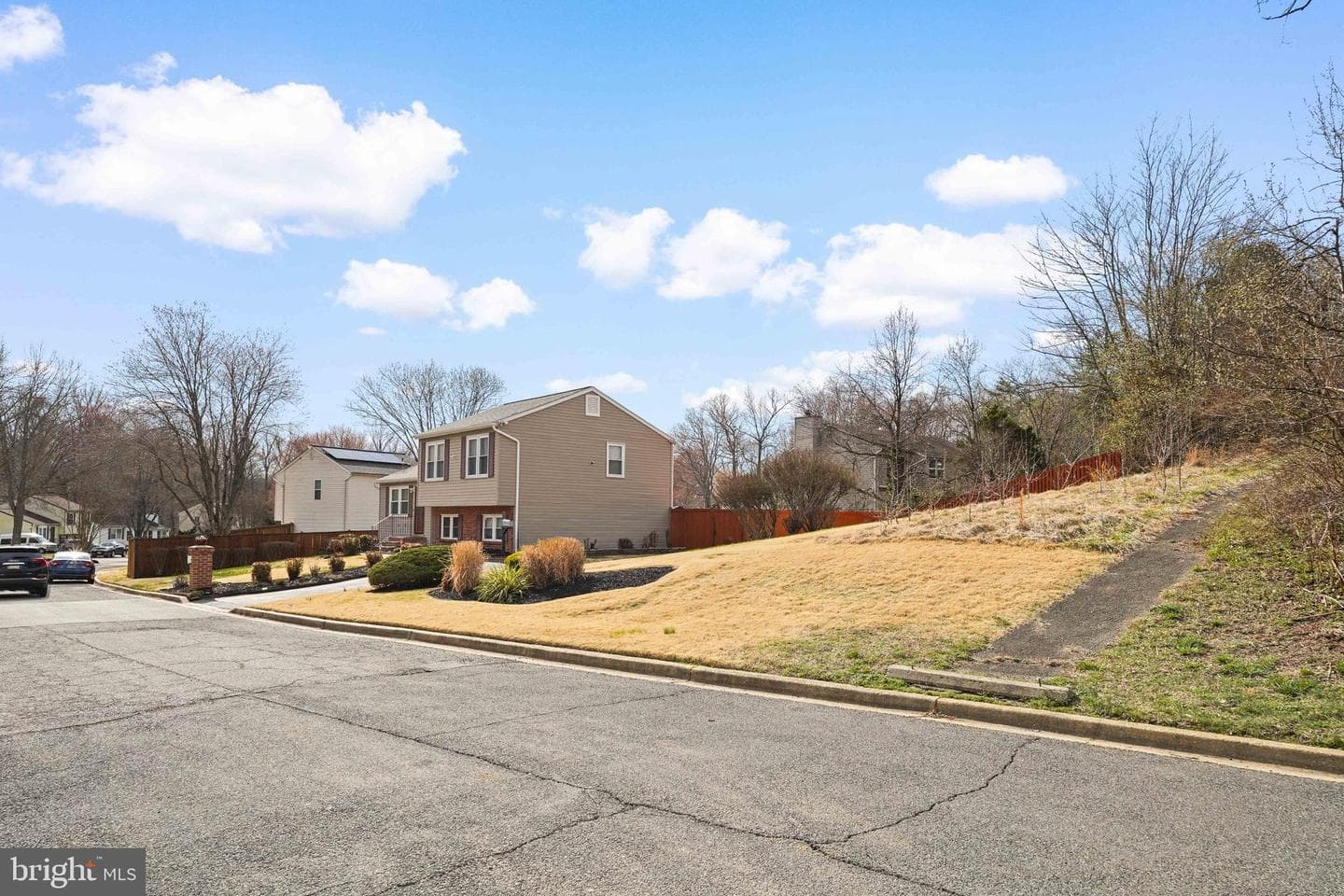 5210 Vienna Drive photo 3