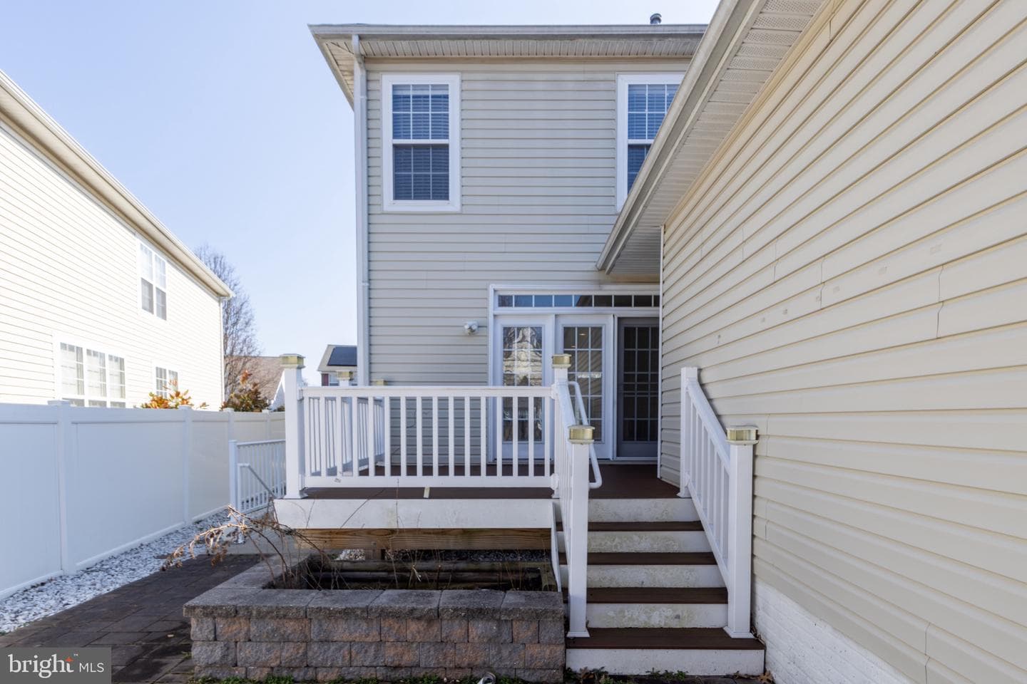 9814 Traver Street photo 69