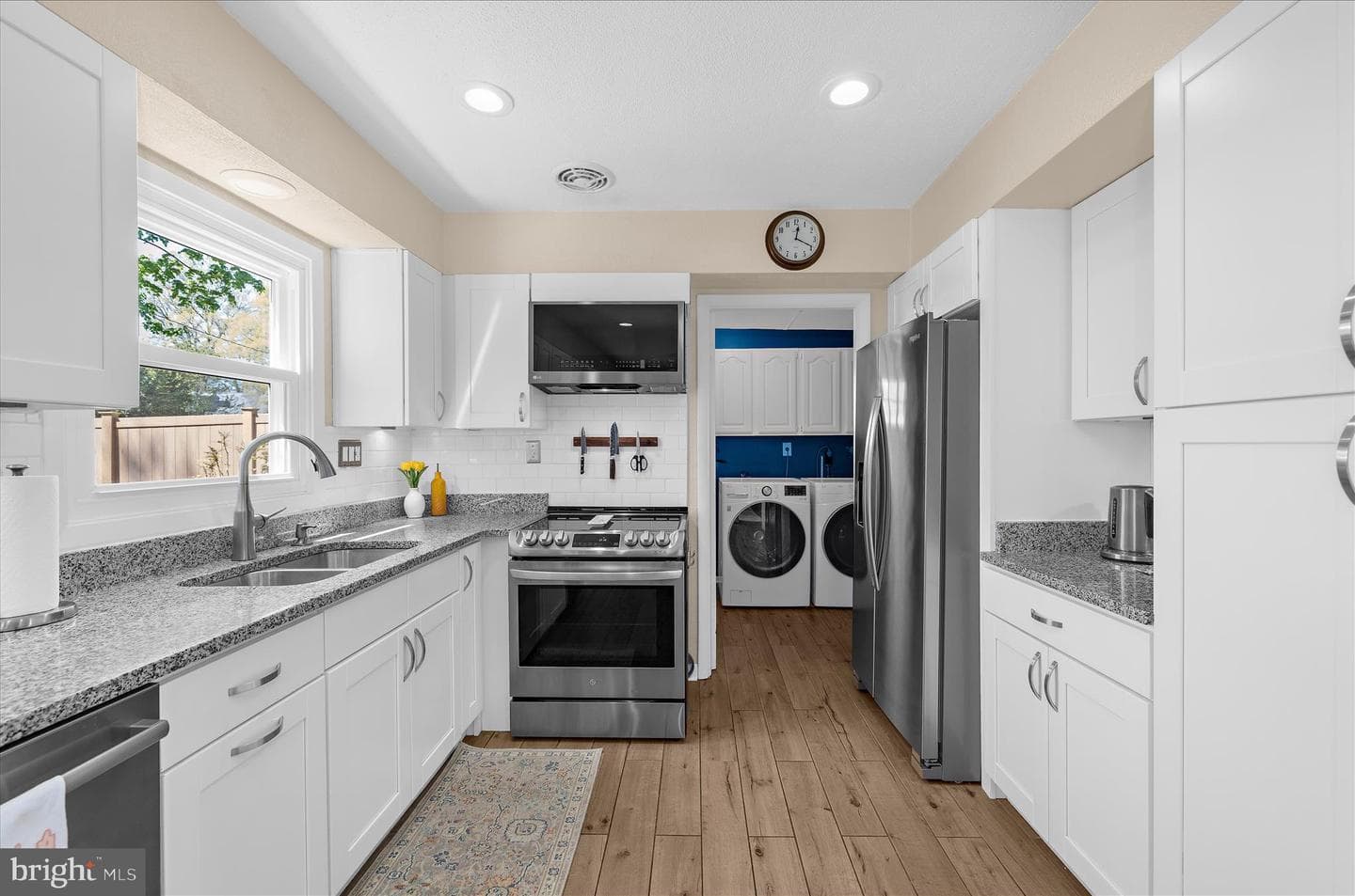 12403 Stafford Lane photo 20