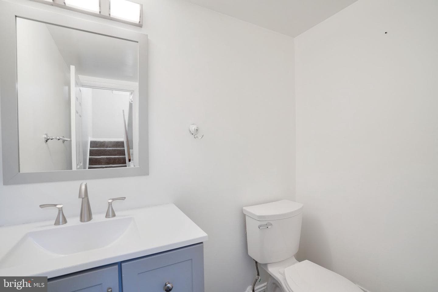 6221 Dimrill Court photo 11