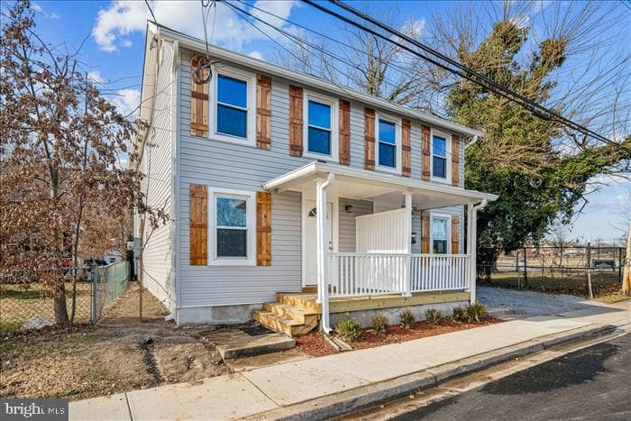 501-503 8th Street photo 2
