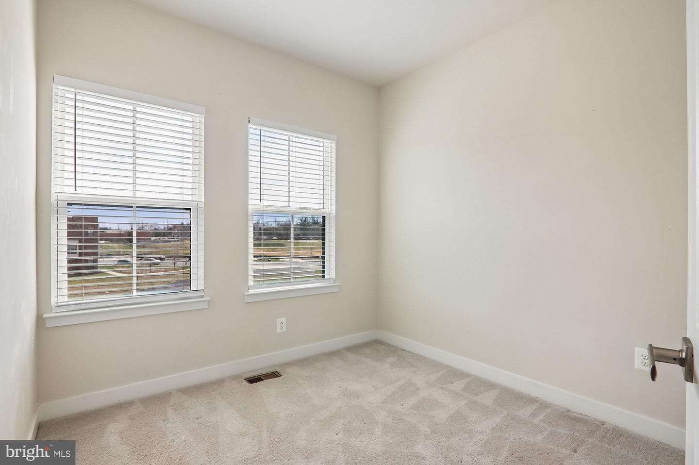 2823 Toles Park Drive photo 16