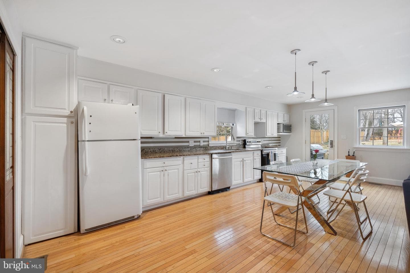 9226 Fowler Lane photo 13