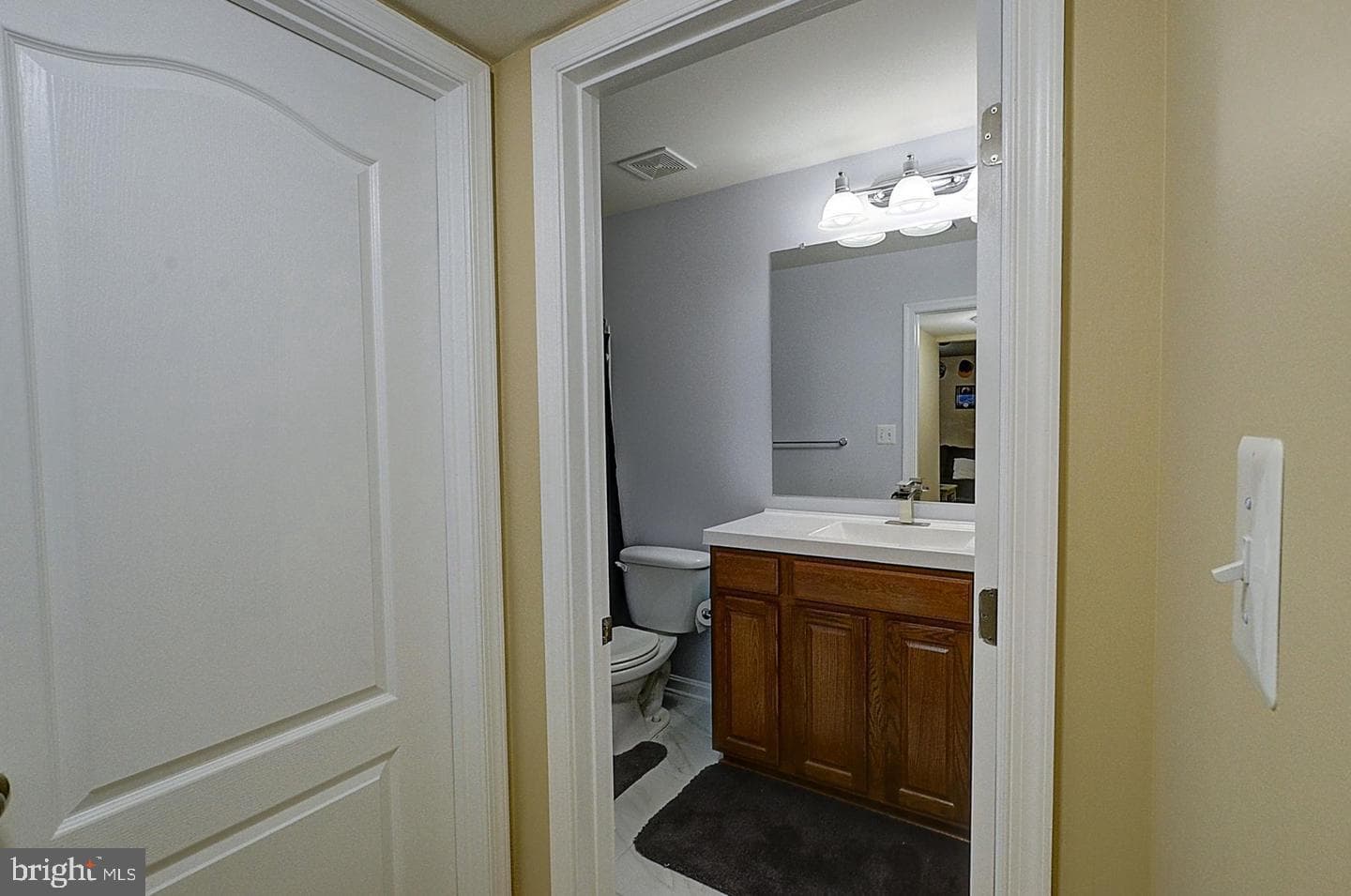 7130 Britens Way photo 6