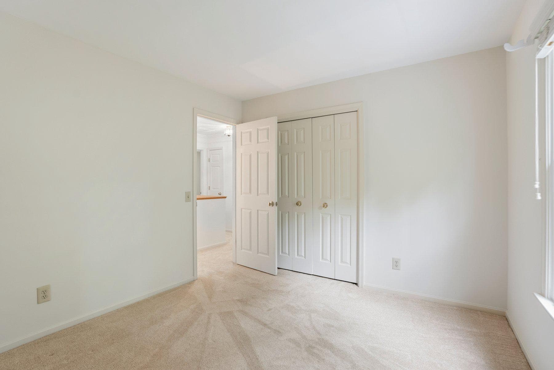 8502 Bovelder Drive photo 26