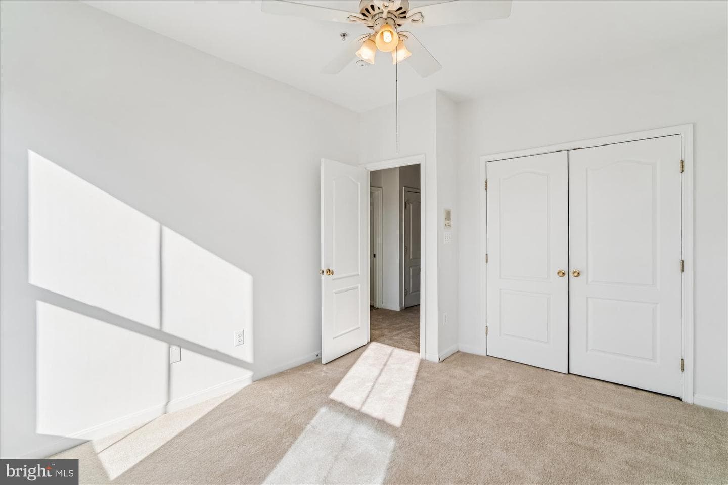 5602 Hartfield Avenue photo 19