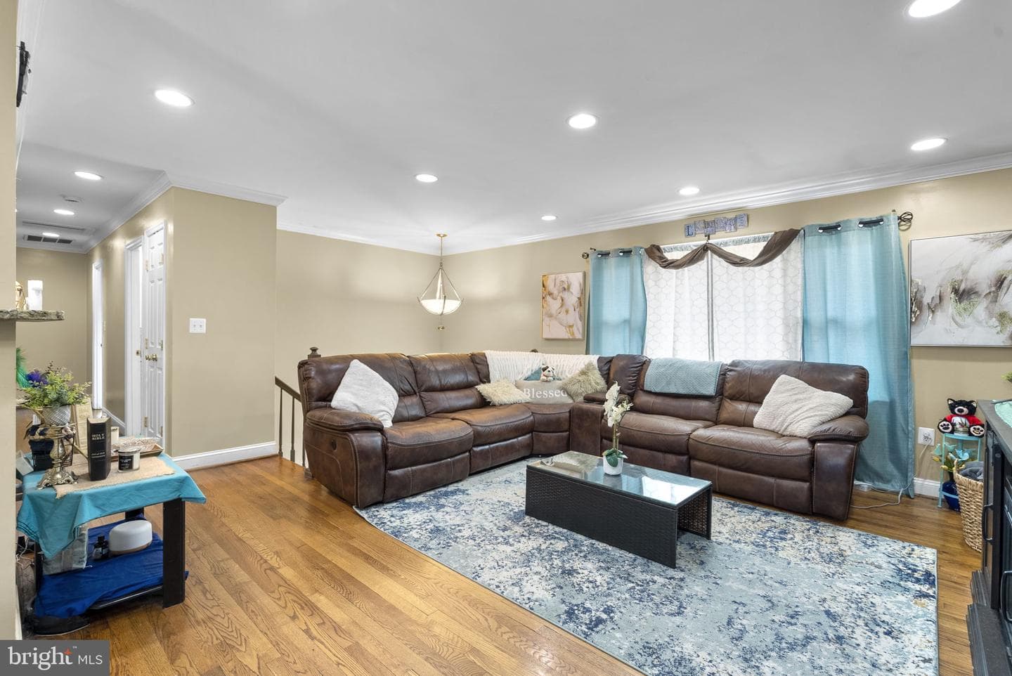 9618 Small Drive photo 3