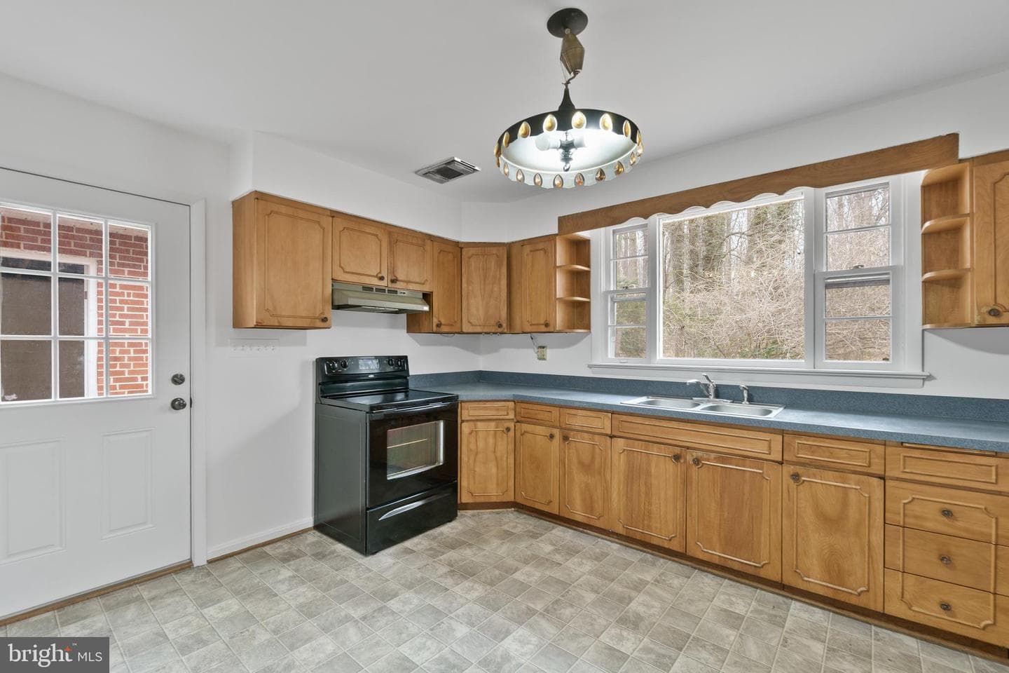 13008 Forest Drive photo 26