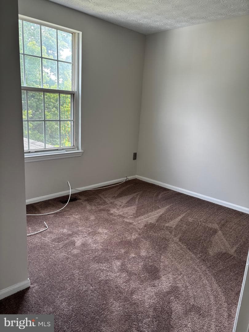 2815 Nomad Court E photo 18