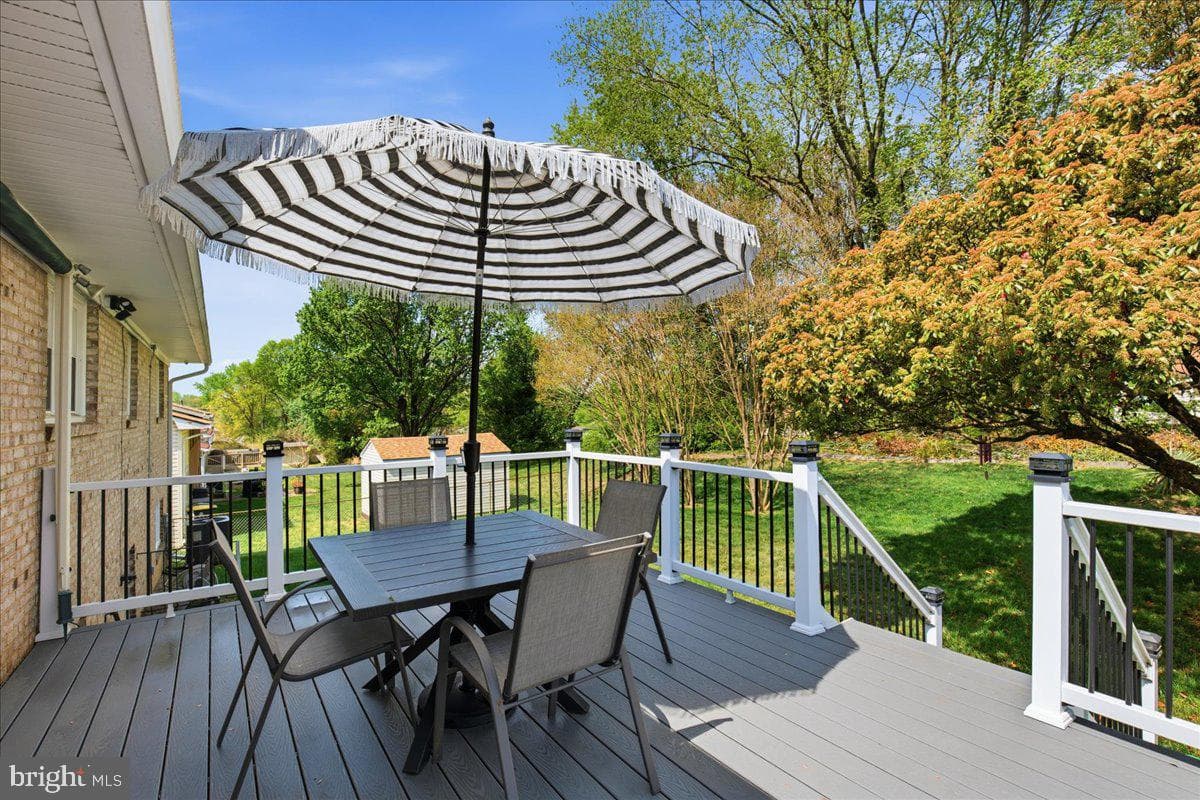 10708 Tyrone Drive photo 39